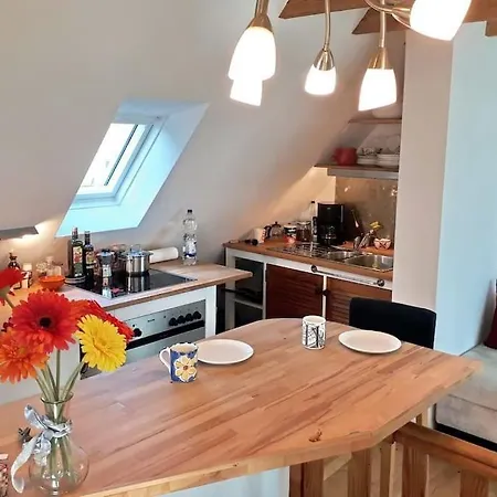 Studio In Buderich, Nahe Dusseldorf / Messe Hilden